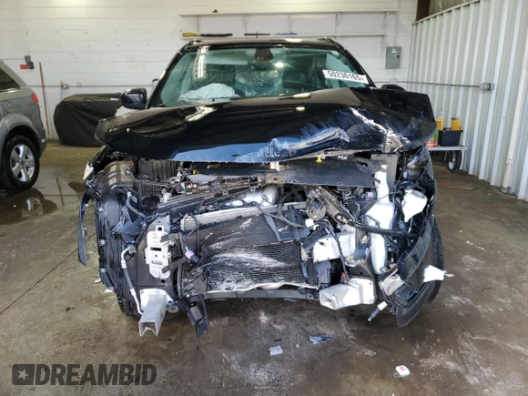 2018 Jeep Compass Latitude with VIN 3C4NJDBB5JT394687, listed as a Copart auction lot 50236165 with 50,070 mi miles and Salvage Title. Bid and sale history available at carsss.com. Image 5.