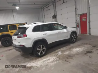 2019 Jeep Cherokee Limited with VIN 1C4PJMDXXKD258242, listed as a IAAI auction lot 41837501 with 81,156 mi miles. Bid and sale history available at carsss.com. Image 4.