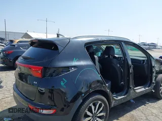 2017 Kia Sportage EX z VIN KNDPN3ACXH7178768, wystawiony jako IAAI lot #42608197 z przebiegiem 137 239 mil mil oraz . Historia ofert i sprzedaży dostępna na DreamBid. Obrazek 20.