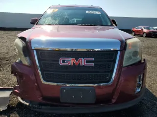 2010 GMC Terrain SLE-2 with VIN 2CTALDEW2A6403586, listed as a Copart auction lot 63490915 with 132,648 mi miles and Salvage title. Bid and sale history available at DreamBid. Image 5.