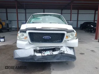 2006 Ford F-150 XLT z VIN 1FTPW12V26FB79241, wystawiony jako IAAI lot #42401332 z przebiegiem 117 340 mil mil oraz . Historia ofert i sprzedaży dostępna na DreamBid. Obrazek 6.