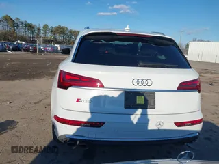 2022 Audi SQ5 Premium Plus with VIN WA1B4AFY8N2134552, listed as a IAAI auction lot 41282852 with 40,529 mi miles. Bid and sale history available at carsss.com. Image 17.