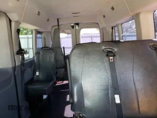2015 Ford Transit XL с VIN 1FDZX2CM0FKA27687, выставлен на аукционе Copart как лот 62647305 с пробегом 71 613 миль миль и Чистый • Clean title. История ставок и продаж доступна на DreamBid. Изображение 10.