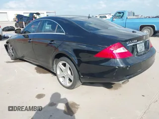 2006 Mercedes-Benz CLS 500 with VIN WDDDJ75X76A035513, listed as a IAAI auction lot 42426134 with Not provided miles and . Bid and sale history available at DreamBid. Image 3.
