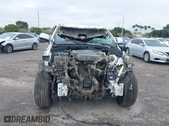 2018 Jeep Grand Cherokee Laredo E with VIN 1C4RJEAG4JC153297, listed as a IAAI auction lot 41364545 with Not provided miles and . Bid and sale history available at DreamBid. Image 12.