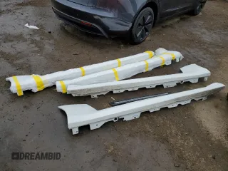 2024 BMW M2 z VIN 3MF13DM08R8E53568, wystawiony jako Copart lot #48982005 z przebiegiem 16 586 mil mil oraz Szkody całkowita. Historia ofert i sprzedaży dostępna na DreamBid. Obrazek 12.