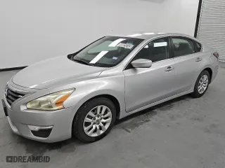 2015 Nissan Altima 2.5 with VIN 1N4AL3AP5FC241963, listed as a Copart auction lot 50025245 with 169,320 mi miles and Clean Title. Bid and sale history available at carsss.com. Image 1.
