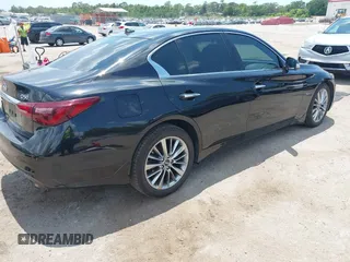 2018 Infiniti Q50 Luxe с VIN JN1EV7AP3JM355320, выставлен на аукционе IAAI как лот 42152591 с пробегом 61 432 миль миль и . История ставок и продаж доступна на DreamBid. Изображение 4.