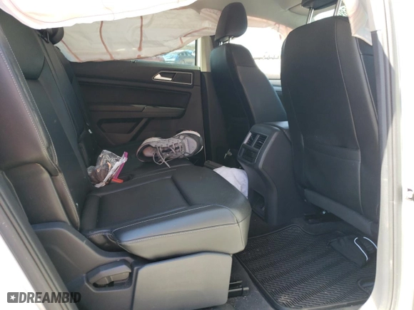 2019 Volkswagen Atlas 3.6L V6 SE w/Technology R-Line with VIN 1V2XR2CA0KC502656, listed as a Copart auction lot 50589045 with 131,954 mi miles and Salvage Title. Bid and sale history available at carsss.com. Image 12.