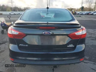 2013 Ford Focus SE with VIN 1FADP3F24DL314090, listed as a Copart auction lot 80636494 with 136,706 mi miles and Salvage Title. Bid and sale history available at carsss.com. Image 6.