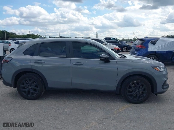 2024 Honda HR-V Sport with VIN 3CZRZ2H58RM778169, listed as a IAAI auction lot 41555493 with 10,270 mi miles. Bid and sale history available at carsss.com. Image 13.