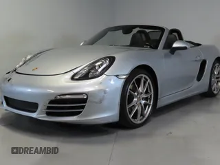 2014 Porsche Boxster z VIN WP0CA2A83ES120705, wystawiony jako Copart lot #58605535 z przebiegiem 65 603 mil mil oraz Szkody całkowita. Historia ofert i sprzedaży dostępna na DreamBid. Obrazek 2.
