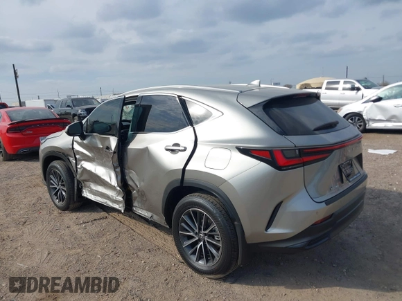 2025 Lexus NX with VIN 2T2GDCAZ1SC021039, listed as a IAAI auction lot 40957519 with 897 mi miles. Bid and sale history available at carsss.com. Image 14.