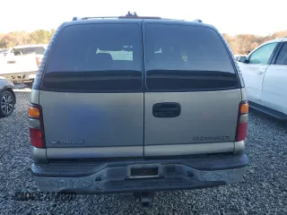 2002 Chevrolet Tahoe LS with VIN 1GNEC13V32R150121, listed as a Copart auction lot 85471964 with 394,756 mi miles and Salvage Title. Bid and sale history available at carsss.com. Image 6.