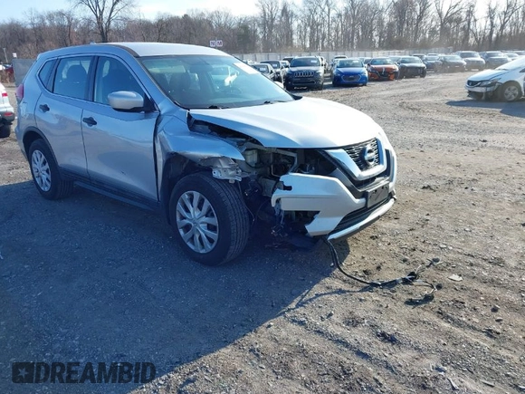 2017 Nissan Rogue SV with VIN 5N1AT2MVXHC781791, listed as a IAAI auction lot 41090989 with 127,870 mi miles. Bid and sale history available at carsss.com. Image 1.