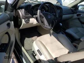2004 Saab 9-3 Arc z VIN YS3FD79Y346011960, wystawiony jako Copart lot #74150894 z przebiegiem 103 158 mil mil oraz Szkoda całkowita • Salvage title. Historia ofert i sprzedaży dostępna na DreamBid. Obrazek 8.