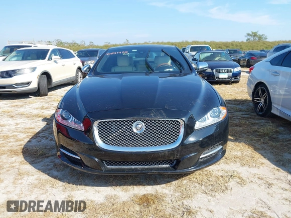 2012 Jaguar XJ XJL with VIN SAJWA2GB2CLV37760, listed as a IAAI auction lot 40541475 with Not provided miles and . Bid and sale history available at DreamBid. Image 12.