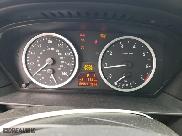 2005 BMW 5 Series 525i with VIN WBANA535X5B858088, listed as a Copart auction lot 72276784 with 105,027 mi miles and Salvage Title. Bid and sale history available at carsss.com. Image 9.