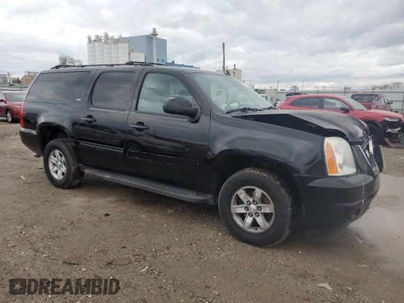 2012 GMC Yukon XL SLT with VIN 1GKS2KE7XCR170066, listed as a Copart auction lot 81310004 with 201,375 mi miles and Salvage Title. Bid and sale history available at carsss.com. Image 4.