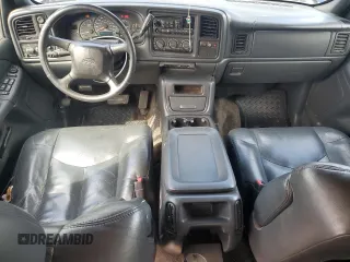 2002 Chevrolet Avalanche with VIN 3GNEK13T52G175796, listed as a Copart auction lot 69728874 with 288,960 mi miles and Clean Title. Bid and sale history available at carsss.com. Image 8.