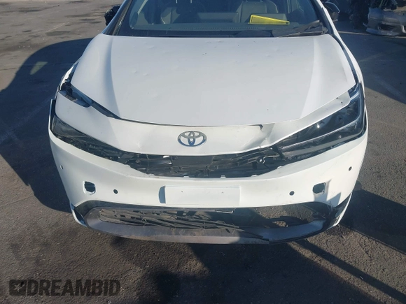 2024 Toyota Prius LE with VIN JTDACAAU1R3015637, listed as a IAAI auction lot 41216887 with 1 mi miles. Bid and sale history available at carsss.com. Image 6.