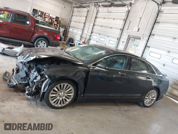 2013 Lincoln MKZ z VIN 3LN6L2G94DR823887, wystawiony jako IAAI lot #42054666 z przebiegiem 101 866 mil mil oraz . Historia ofert i sprzedaży dostępna na DreamBid. Obrazek 15.