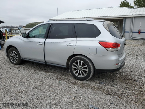 2013 Nissan Pathfinder SL with VIN 5N1AR2MM5DC639641, listed as a Copart auction lot 44991995 with 146,888 mi miles and Salvage Title. Bid and sale history available at carsss.com. Image 2.