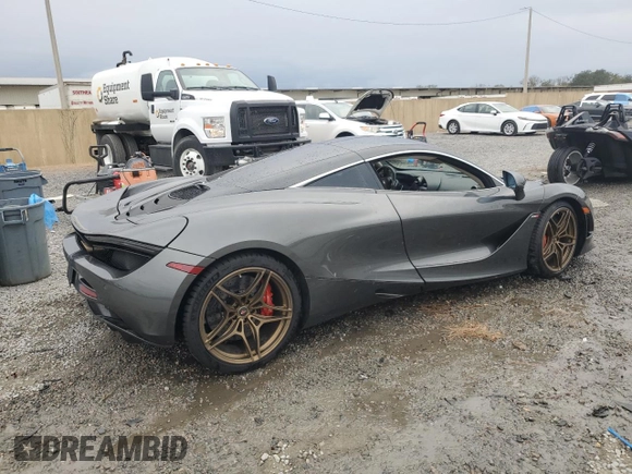2018 McLaren 720S z VIN SBM14DCA1JW001121, wystawiony jako Copart lot #85629594 z przebiegiem 15 342 mil mil oraz Szkody całkowita. Historia ofert i sprzedaży dostępna na DreamBid. Obrazek 3.