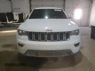 2017 Jeep Grand Cherokee Laredo with VIN 1C4RJFAGXHC632324, listed as a Copart auction lot 45951135 with 117,220 mi miles and Salvage title. Bid and sale history available at DreamBid. Image 5.