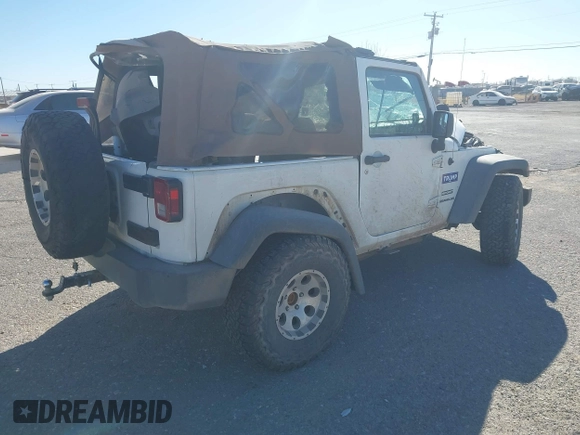 2010 Jeep Wrangler Mountain with VIN 1J4AA2D14AL173286, listed as a IAAI auction lot 41661821 with Not Provided miles and . Bid and sale history available at carsss.com. Image 4.