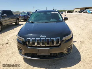 2019 Jeep Cherokee Latitude with VIN 1C4PJLCB3KD175767, listed as a Copart auction lot 52048215 with 81,730 mi miles and Salvage Title. Bid and sale history available at carsss.com. Image 5.