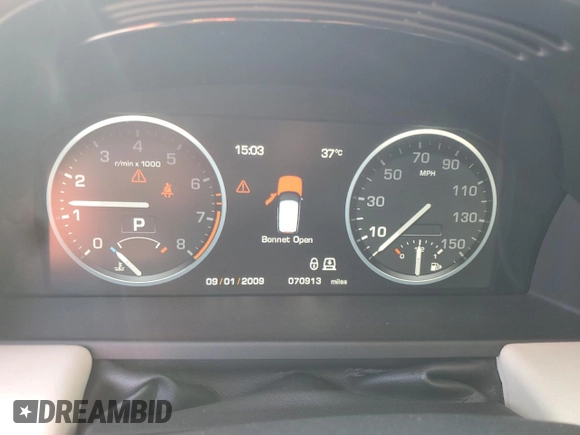 2010 Land Rover Range Rover HSE Lux with VIN SALMF1D45AA315304, listed as a Copart auction lot 43521425 with 70,913 mi miles and Salvage title. Bid and sale history available at DreamBid. Image 9.