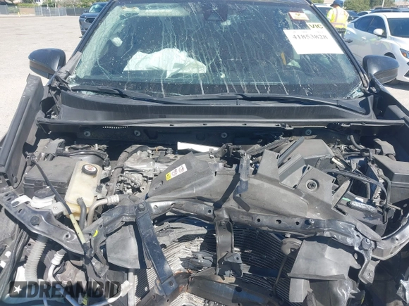 2018 Toyota RAV4 LE with VIN JTMZFREV7JJ207270, listed as a IAAI auction lot 41853828 with 89,179 mi miles. Bid and sale history available at carsss.com. Image 10.