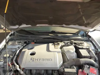 2011 Ford Fusion Hybrid with VIN 3FADP0L35BR256789, listed as a IAAI auction lot 40737584 with 133,683 mi miles. Bid and sale history available at carsss.com. Image 10.
