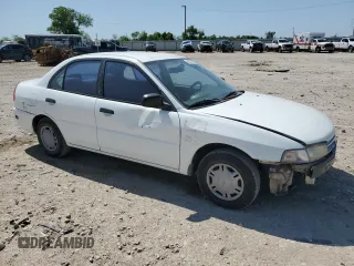 1998 Mitsubishi Mirage DE z VIN JA3AY26A1WU025398, wystawiony jako Copart lot #52533075 z przebiegiem 111 206 mil mil oraz Szkoda całkowita • Salvage title. Historia ofert i sprzedaży dostępna na DreamBid. Obrazek 4.