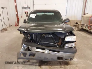 2003 Chevrolet Avalanche with VIN 3GNEC13T33G258707, listed as a IAAI auction lot 41911535 with 222,046 mi miles and . Bid and sale history available at DreamBid. Image 12.