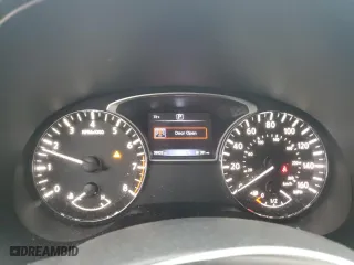 2016 Nissan Pathfinder SL with VIN 5N1AR2MN4GC624996, listed as a Copart auction lot 48288295 with 39,925 mi miles and Salvage Title. Bid and sale history available at carsss.com. Image 9.