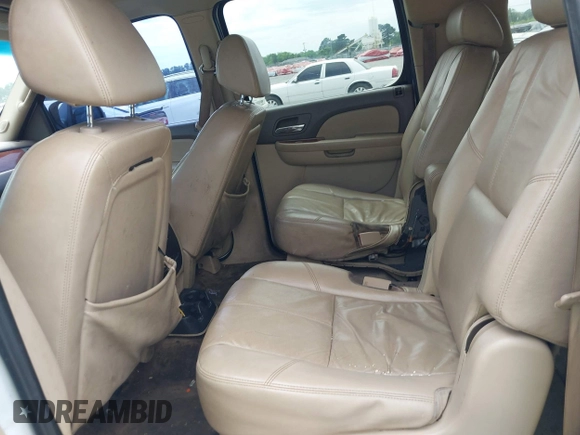 2008 GMC Yukon XL SLT 4SB with VIN 1GKFC16038R234840, listed as a IAAI auction lot 42199620 with 252,031 mi miles and . Bid and sale history available at DreamBid. Image 8.