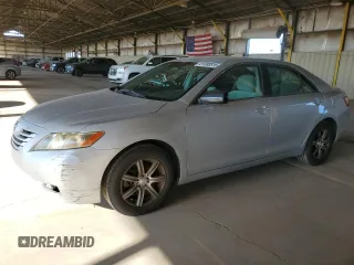 2008 Toyota Camry LE z VIN 4T1BE46K18U252351, wystawiony jako Copart lot #61088515 z przebiegiem 189 987 mil mil oraz Czysty tytuł • Clean title. Historia ofert i sprzedaży dostępna na DreamBid. Obrazek 1.