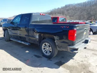 2019 Chevrolet Silverado 1500 LD LT with VIN 2GCVKPEC5K1108035, listed as a IAAI auction lot 41772229 with 206,466 mi miles. Bid and sale history available at carsss.com. Image 3.
