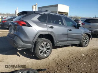 2025 Toyota RAV4 Hybrid XLE Premium z VIN 4T3B6RFV8SU176372, wystawiony jako Copart lot #42589945 z przebiegiem 2 197 mil mil oraz Szkoda całkowita • Salvage title. Historia ofert i sprzedaży dostępna na DreamBid. Obrazek 3.