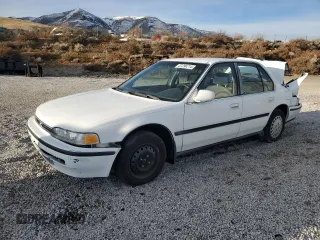 1993 Honda Accord LX with VIN 1HGCB7555PA075576, listed as a Copart auction lot 87296714 with 230,192 mi miles and Salvage Title. Bid and sale history available at carsss.com. Image 1.