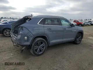 2022 Volkswagen Atlas SEL R-Line z VIN 1V2SE2CA3NC206184, wystawiony jako Copart lot #85261314 z przebiegiem 42 156 mil mil oraz Szkoda całkowita • Salvage title. Historia ofert i sprzedaży dostępna na DreamBid. Obrazek 3.