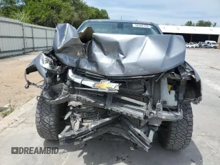 2018 Chevrolet Colorado 2WD LT with VIN 1GCGSCEN6J1143433, listed as a Copart auction lot 56942765 with 115,450 mi miles and Salvage title. Bid and sale history available at DreamBid. Image 5.