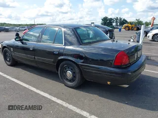 2011 Ford Police Interceptor with VIN 2FABP7BV9BX141326, listed as a IAAI auction lot 42818928 with 110,734 mi miles and . Bid and sale history available at DreamBid. Image 3.