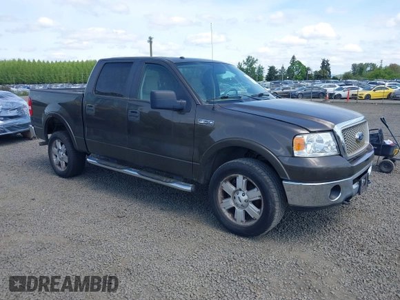 2008 Ford F-150 XLT with VIN 1FTPW14V68FA02921, listed as a IAAI auction lot 42146137 with 248,602 mi miles. Bid and sale history available at carsss.com. Image 1.
