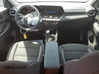 2025 Chevrolet TrailBlazer LT with VIN KL79MPSL7SB061636, listed as a Copart auction lot 50402925 with 13,957 mi miles and Salvage Title. Bid and sale history available at DreamBid. Image 8.