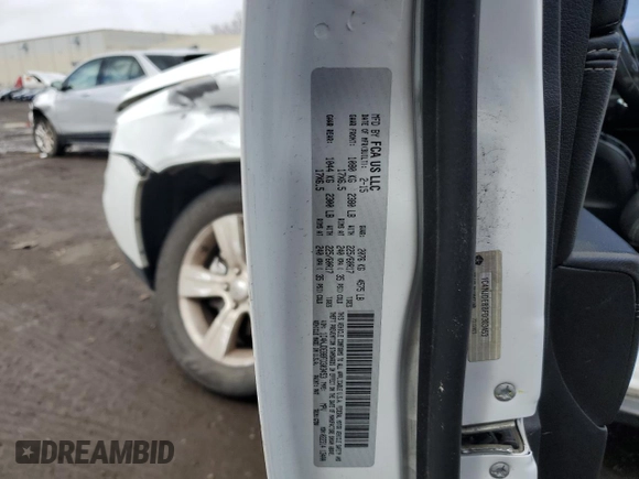 2015 Jeep Compass Latitude with VIN 1C4NJDEB8FD303453, listed as a Copart auction lot 52334755 with 92,005 mi miles and Salvage Title. Bid and sale history available at carsss.com. Image 14.