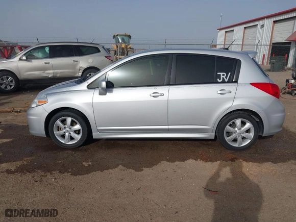 2011 Nissan Versa 1.8 S with VIN 3N1BC1CP6BL484165, listed as a IAAI auction lot 41779662 with 111,701 mi miles. Bid and sale history available at carsss.com. Image 14.