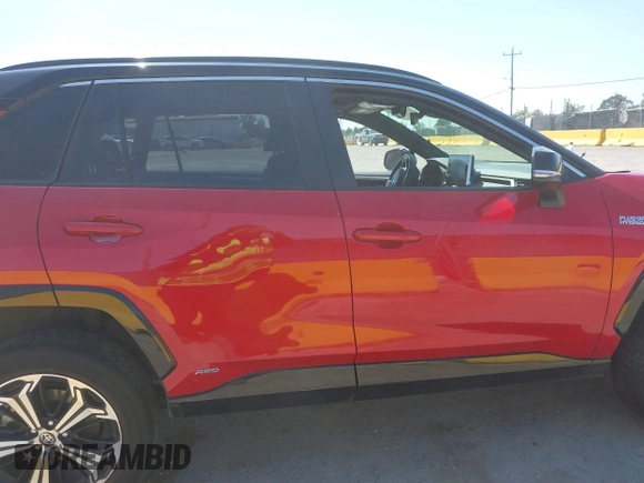 2022 Toyota RAV4 XSE with VIN JTMEB3FV8ND090664, listed as a IAAI auction lot 42465718 with 22,227 mi miles and . Bid and sale history available at DreamBid. Image 14.